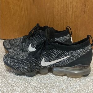 Nike Black and White Flyknit Vapormax Sneakers